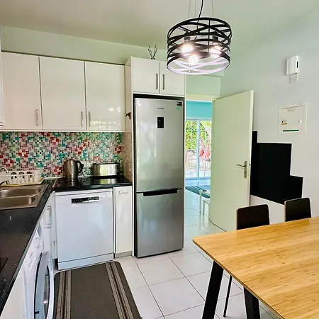 Villa Elite Family With Playground & Play Ship Klorakas