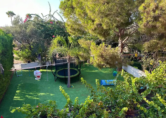 Villa Elite Family With Playground & Play Ship *