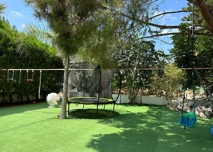 Elite Family With Playground & Play Ship Villa Klorakas