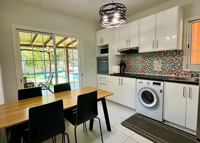 Villa Elite Family With Playground & Play Ship